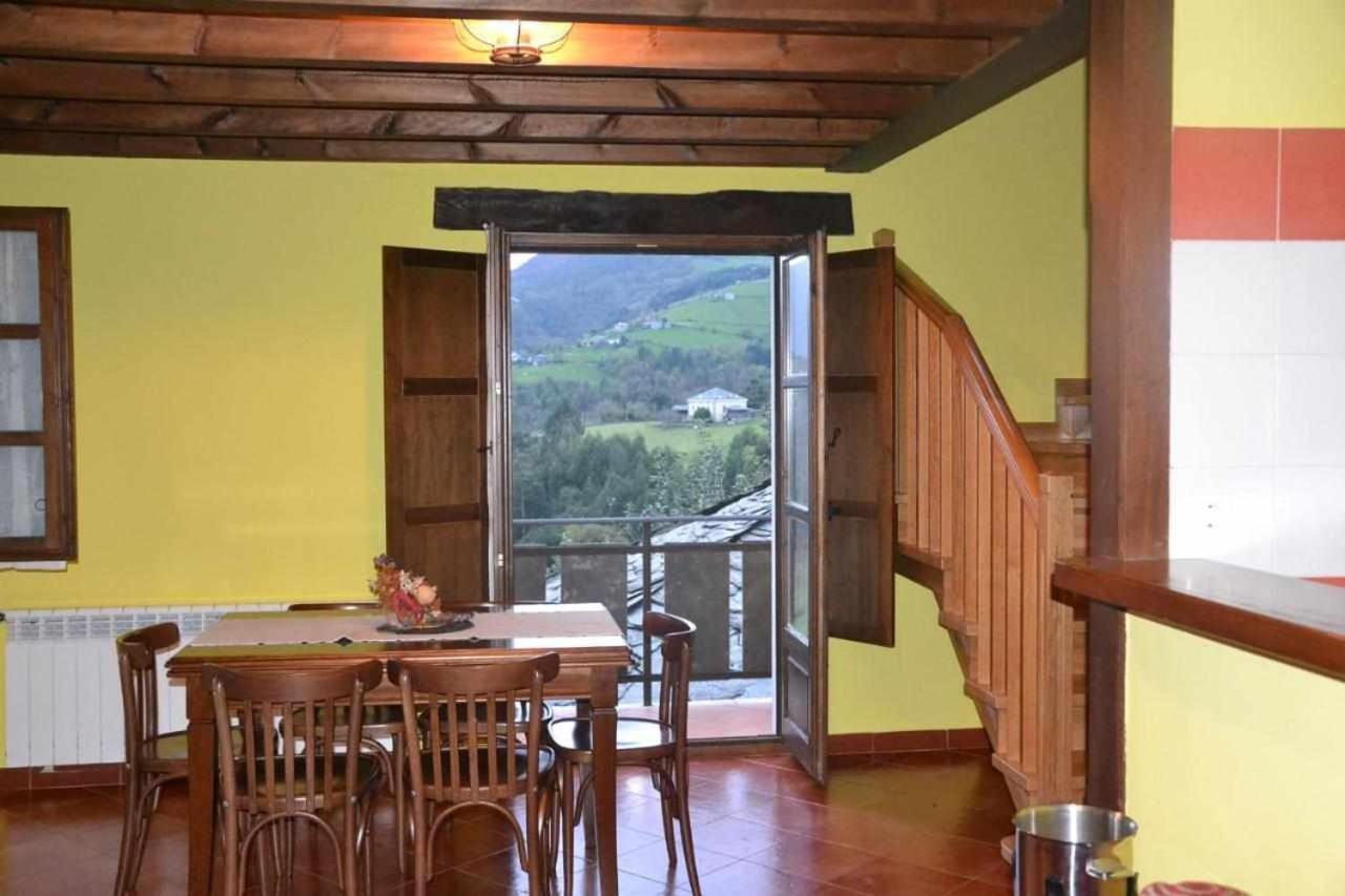 Apartamento La Casa Del Abuelo Justo Minagon Екстериор снимка