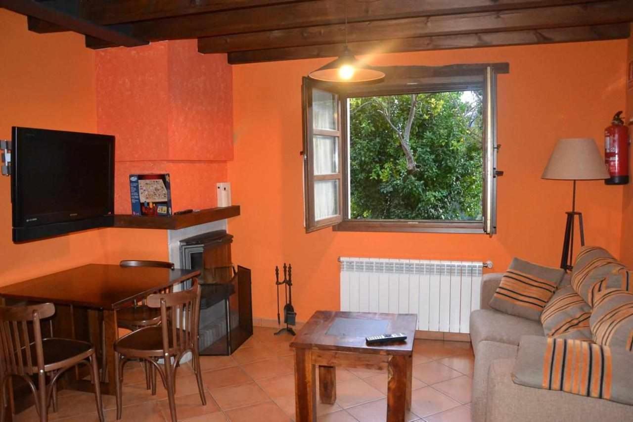 Apartamento La Casa Del Abuelo Justo Minagon Екстериор снимка