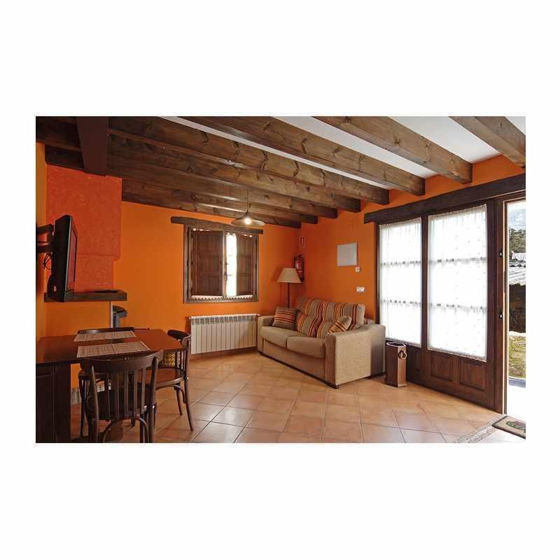 Apartamento La Casa Del Abuelo Justo Minagon Екстериор снимка