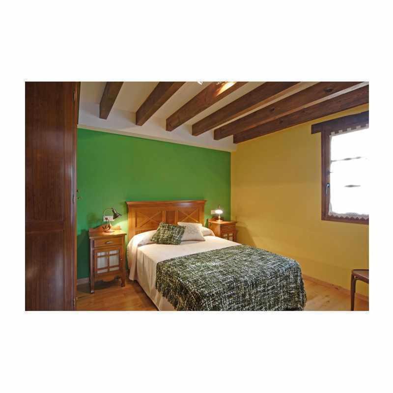 Apartamento La Casa Del Abuelo Justo Minagon Екстериор снимка